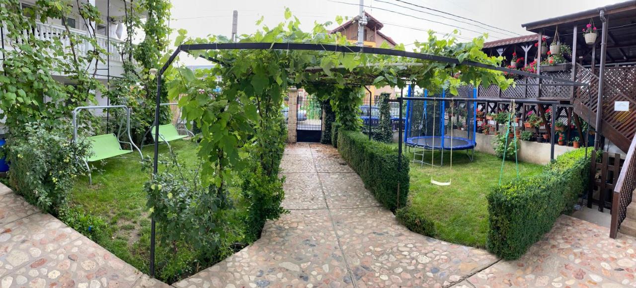 Casa Ciobi Hotel Două Mai Buitenkant foto