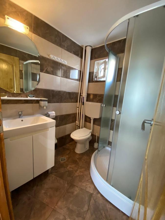 Casa Ciobi Hotel Două Mai Buitenkant foto