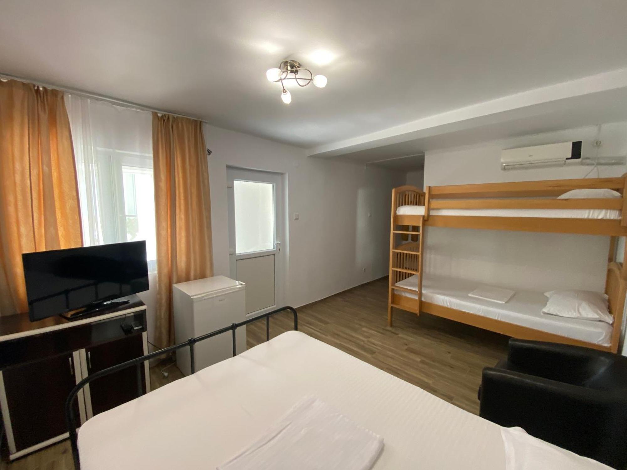 Casa Ciobi Hotel Două Mai Kamer foto